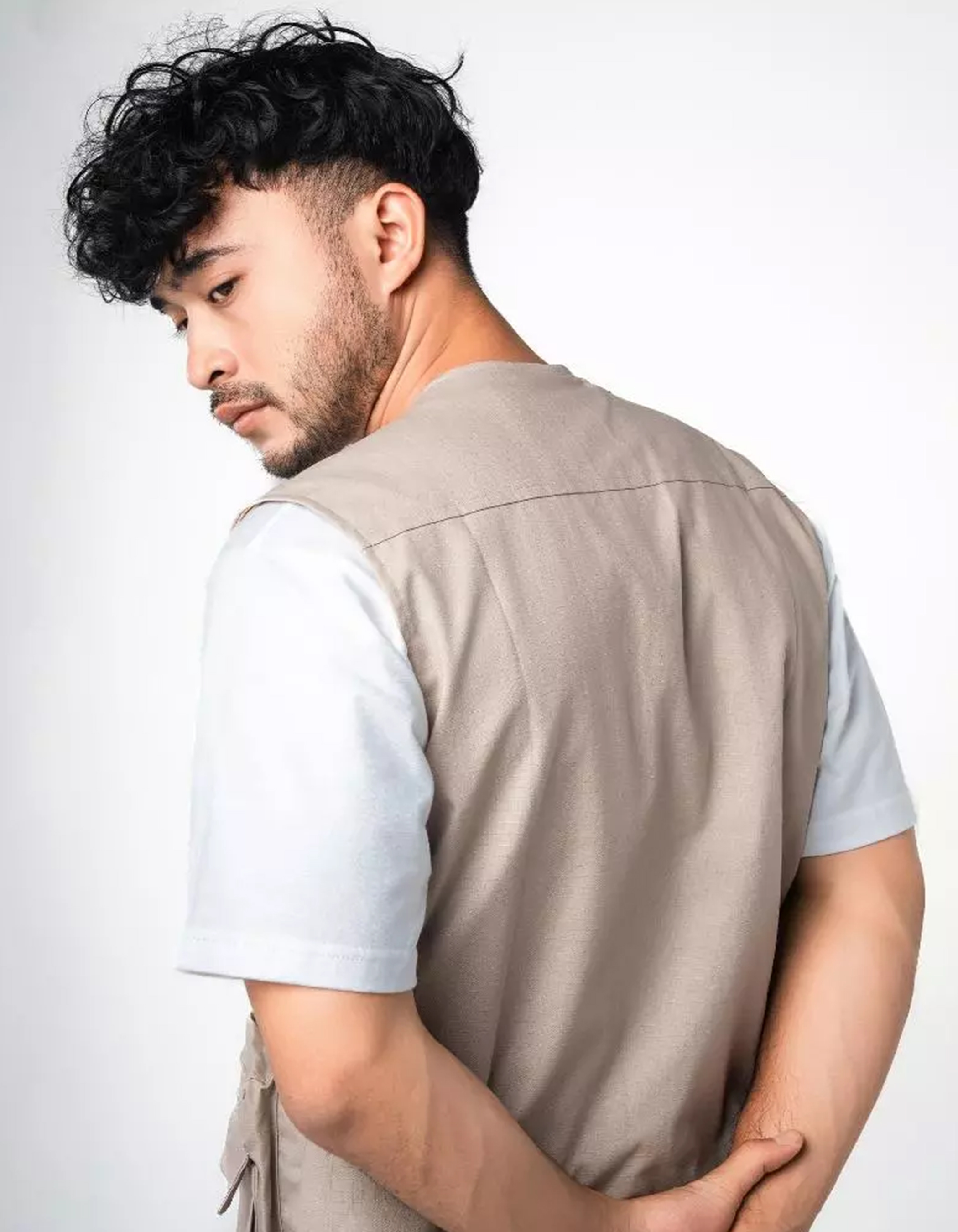 GLOAMING VEST TACTICAL CREAM